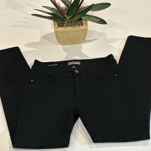 DL1961 Emma Low Rise Instasculpt Skinny Black Jeans